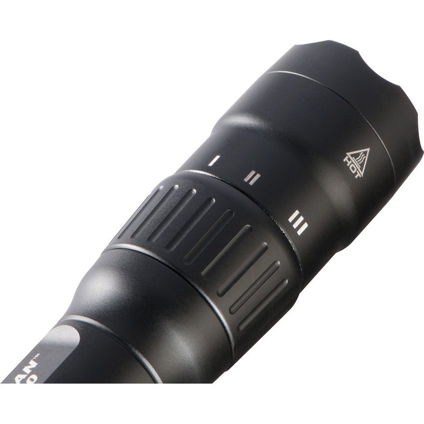 Pelican 7600 Rechargeable Flashlight